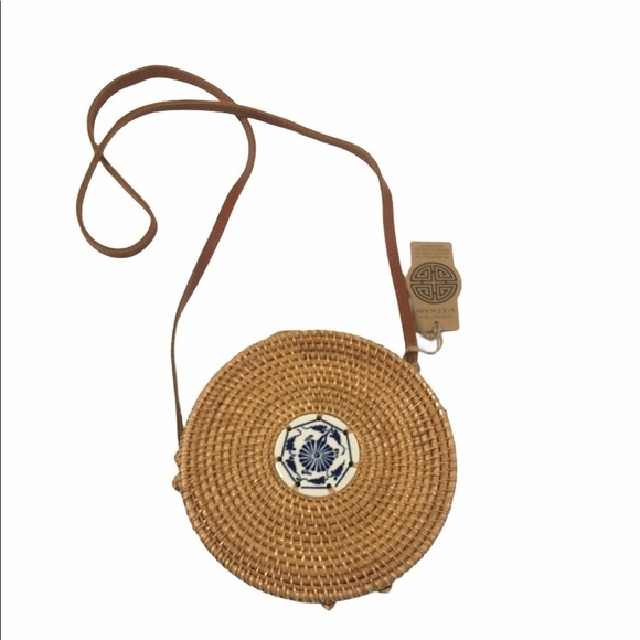 Vietnam women’s wicker Crossbody New with tags - Picture 2 of 10